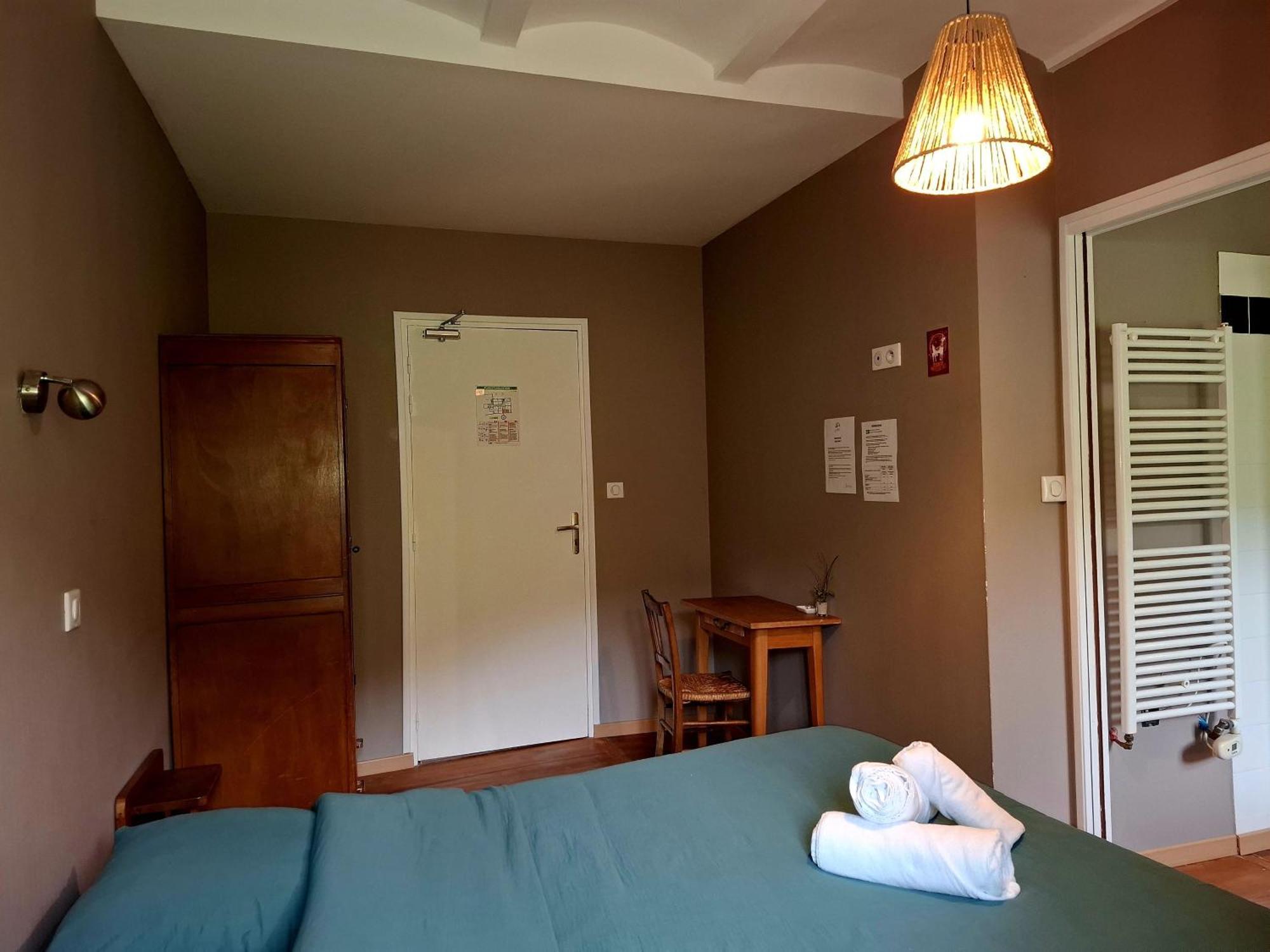 Hotel Chez Baratier Laviolle Zimmer foto